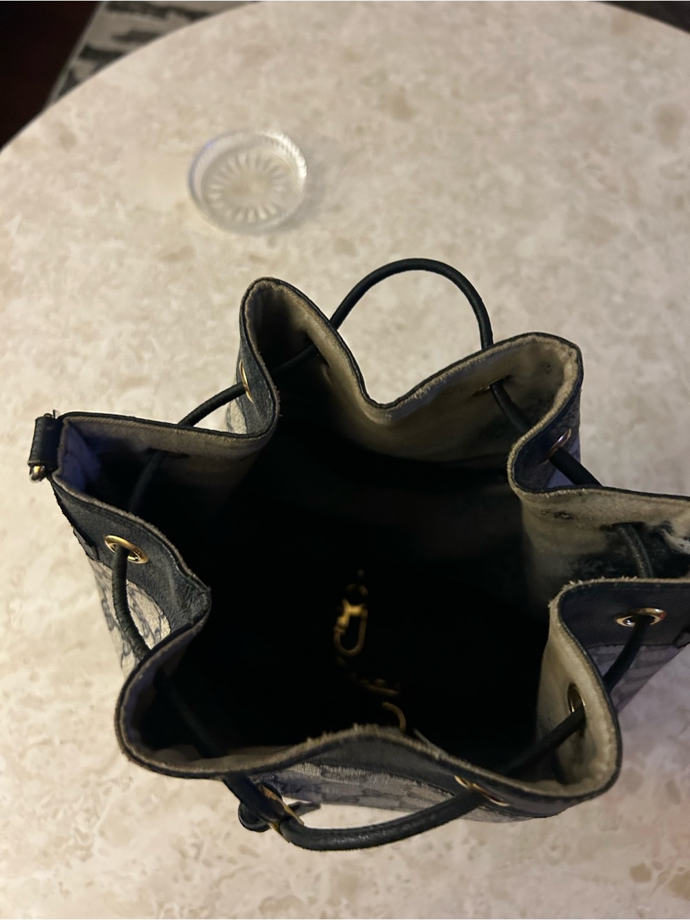 Gucci Beige GG Canvas Bucket Bag with Black Trim and Red-Blue Stripe - Picture 3 of 3